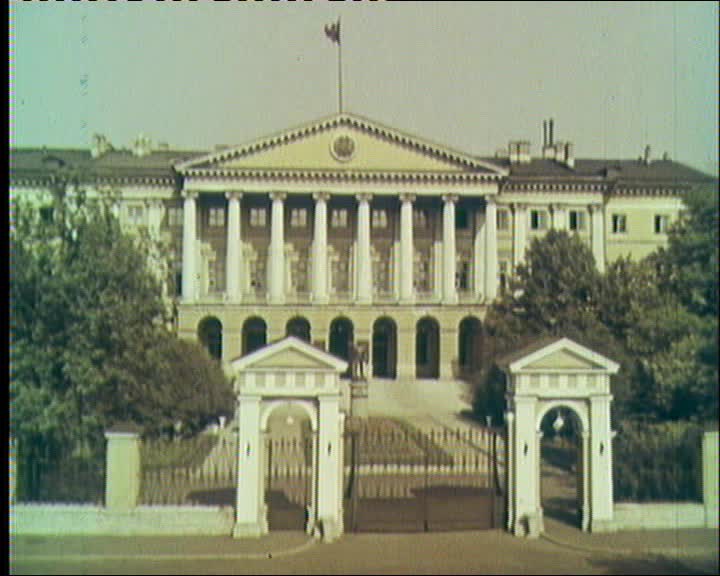 Zdes_Zhil_Lenin_6