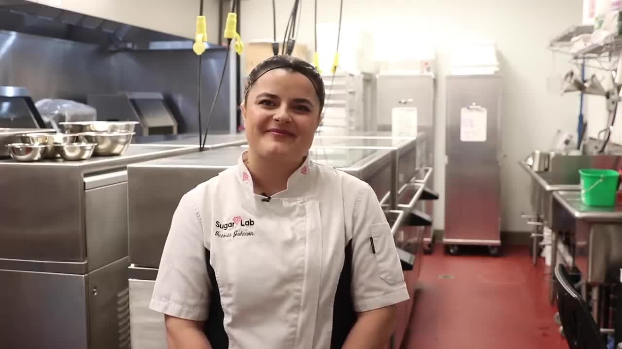 5211 This Is How 3D Printed Sugar Is Made.mp4