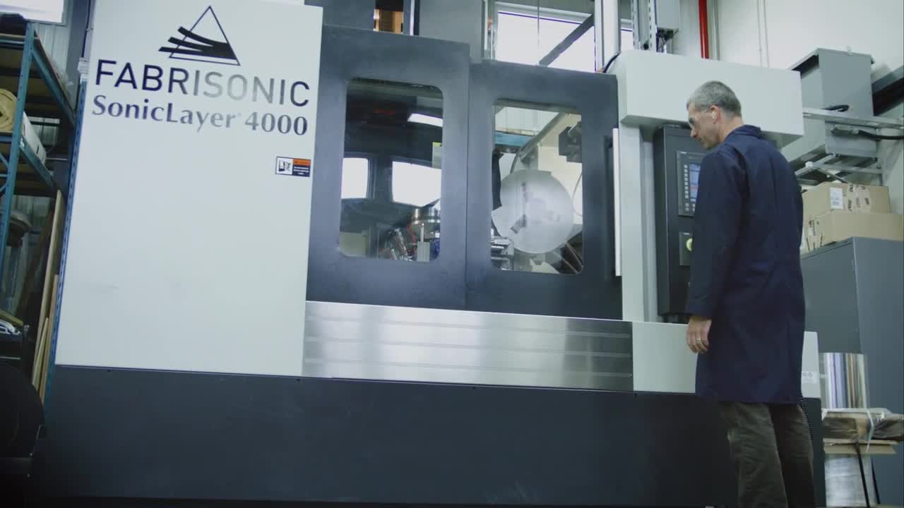 6102 Ultrasonic additive manufacturing.mp4